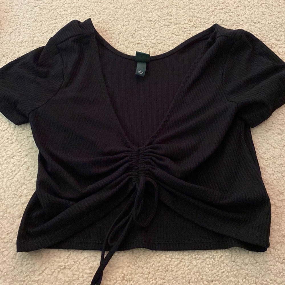 Wild fable scrunch front crop top